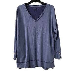Soft Surroundings Blue sweatshirt XL. Button Detail and pockets